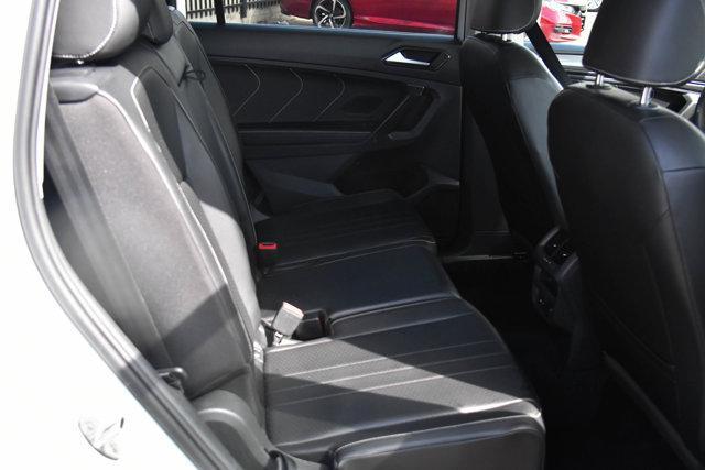 Photo of 2022 Pure White Volkswagen Tiguan