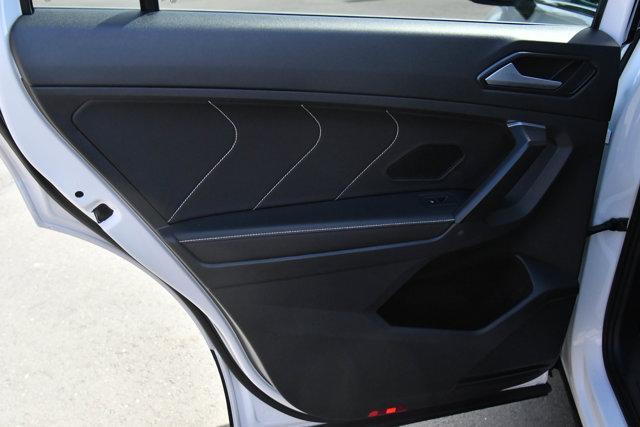 Photo of 2022 Pure White Volkswagen Tiguan