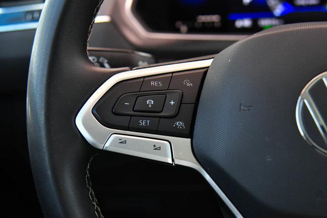 Photo of 2022 Pure White Volkswagen Tiguan
