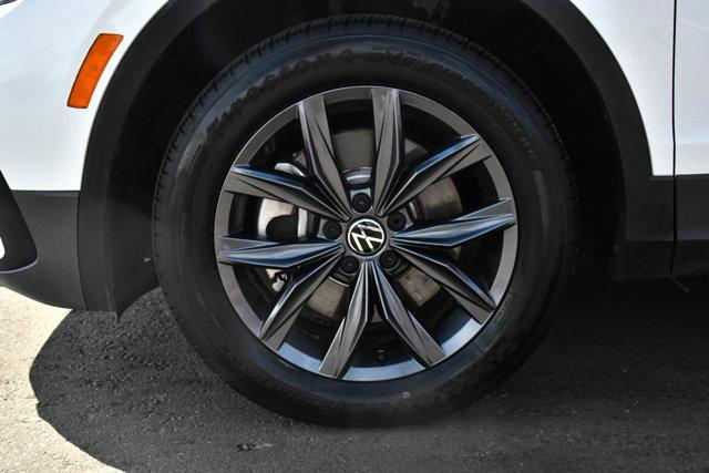 Photo of 2022 Pure White Volkswagen Tiguan