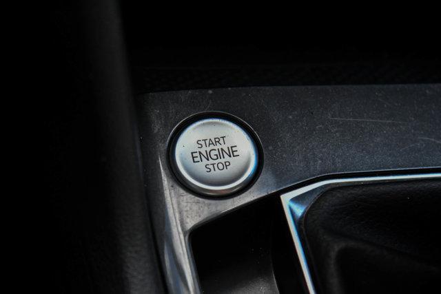 Photo of 2022 Pure White Volkswagen Tiguan