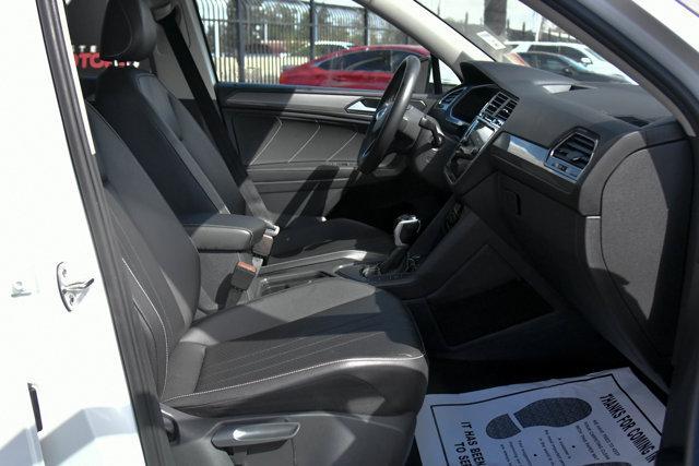 Photo of 2022 Pure White Volkswagen Tiguan