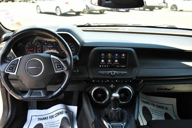 Photo of 2020 Summit White Chevrolet Camaro