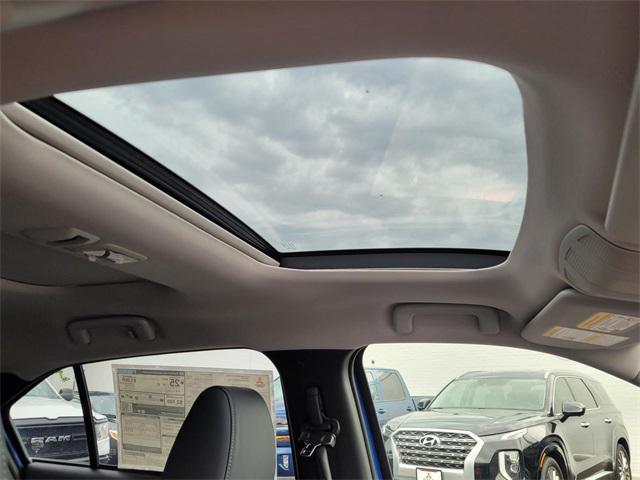 Photo of 2025 Lightning Blue Metallic Mitsubishi Eclipse Cross
