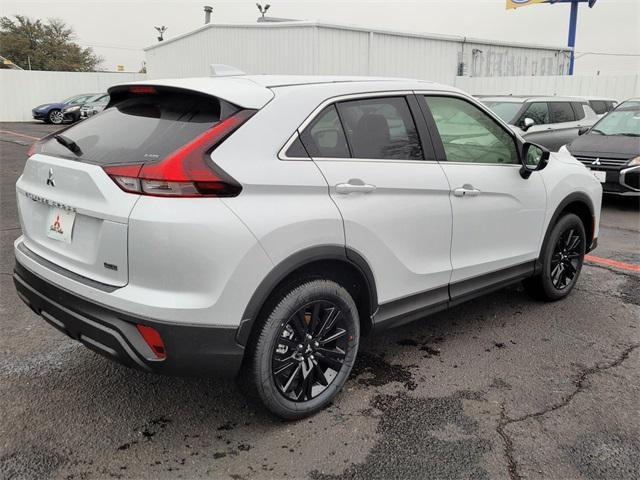 Photo of 2025 White Diamond Mitsubishi Eclipse Cross