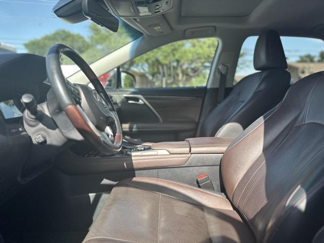 Photo of 2017 Black Lexus RX 350