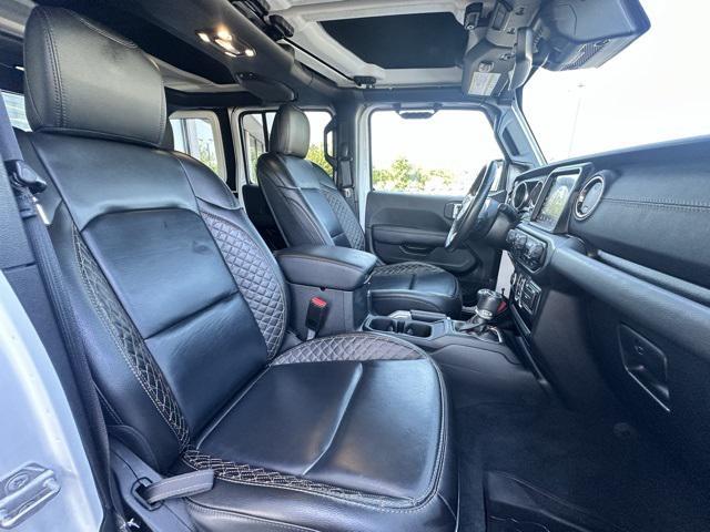 Photo of 2022 Bright White Clearcoat Jeep Wrangler Unlimited