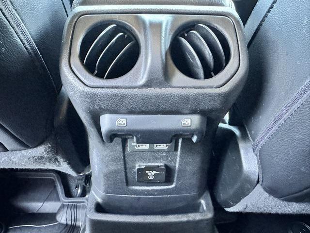 Photo of 2022 Bright White Clearcoat Jeep Wrangler Unlimited