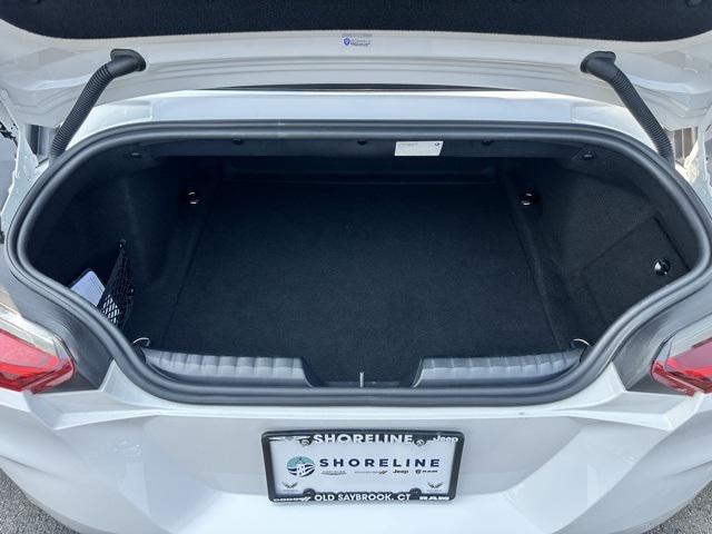 Photo of 2023 Alpine White BMW Z4