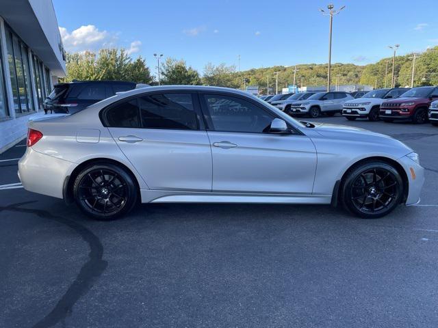 Photo of 2015 Glacier Silver Metallic BMW 335