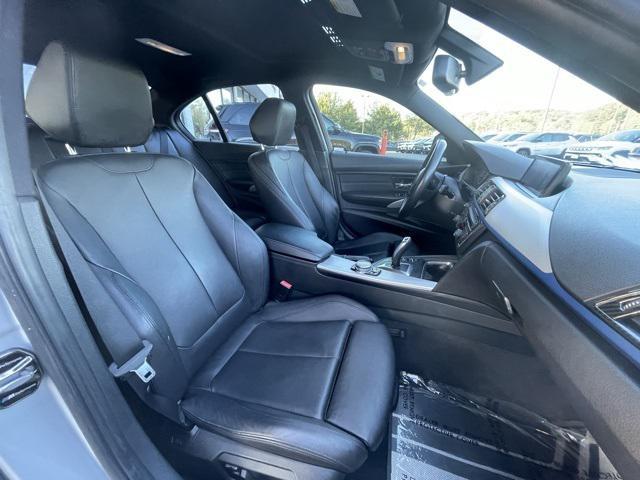 Photo of 2015 Glacier Silver Metallic BMW 335