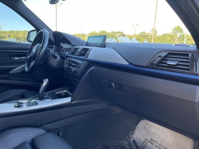 Photo of 2015 Glacier Silver Metallic BMW 335