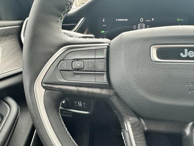 Photo of 2024 Bright White Clearcoat Jeep Grand Cherokee 4xe