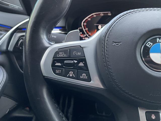 Photo of 2021 Carbon Black Metallic BMW 540