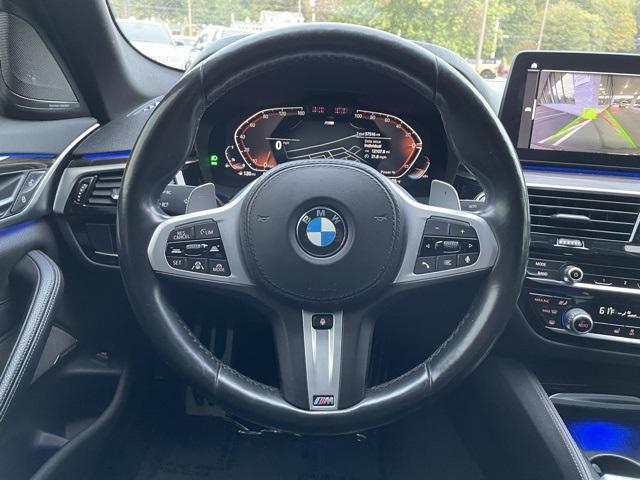 Photo of 2021 Carbon Black Metallic BMW 540