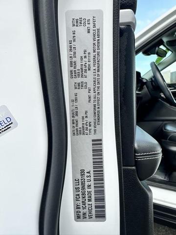Photo of 2022 Bright White Clearcoat Jeep Grand Cherokee L