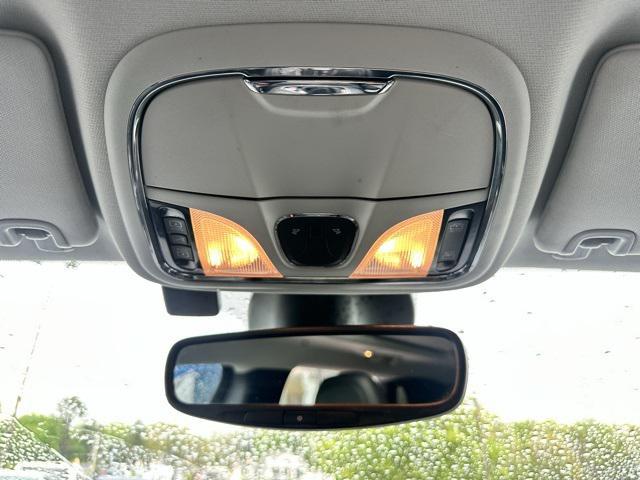 Photo of 2022 Granite Crystal Metallic Clearcoat Jeep Cherokee