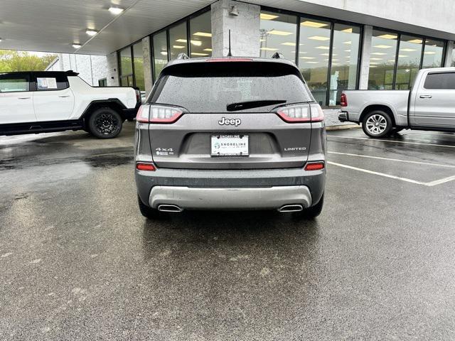 Photo of 2022 Granite Crystal Metallic Clearcoat Jeep Cherokee