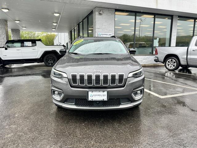 Photo of 2022 Granite Crystal Metallic Clearcoat Jeep Cherokee