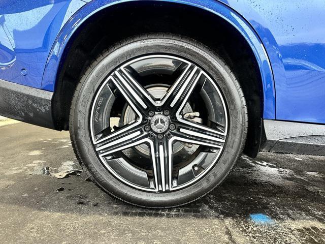 Photo of 2023 Blue Mercedes-Benz GLC 300