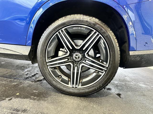 Photo of 2023 Blue Mercedes-Benz GLC 300