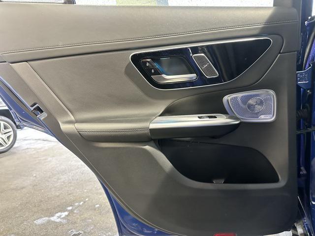 Photo of 2023 Blue Mercedes-Benz GLC 300