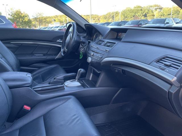 Photo of 2010 Alabaster Silver Metallic Honda Accord