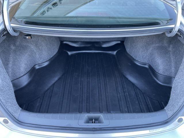 Photo of 2010 Alabaster Silver Metallic Honda Accord
