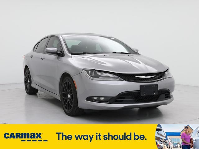 2015 Chrysler 200