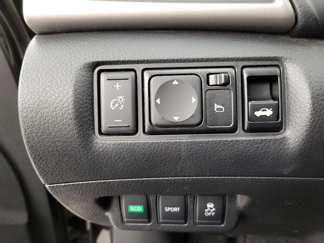 Photo of 2013 Black Nissan Sentra
