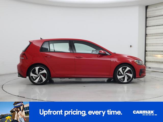 Photo of 2019 Red Volkswagen Golf GTI