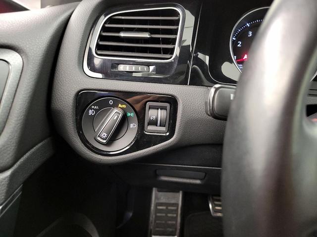 Photo of 2019 Red Volkswagen Golf GTI