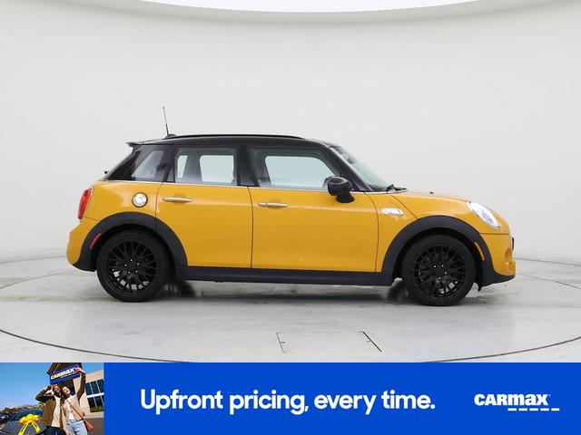 Photo of 2015 Orange MINI Hardtop