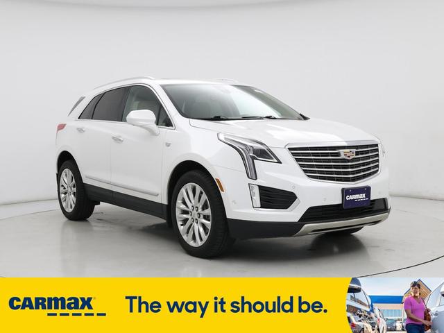 Photo of 2018 White Cadillac XT5