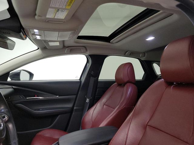 Photo of 2022 Gray Mazda CX-30