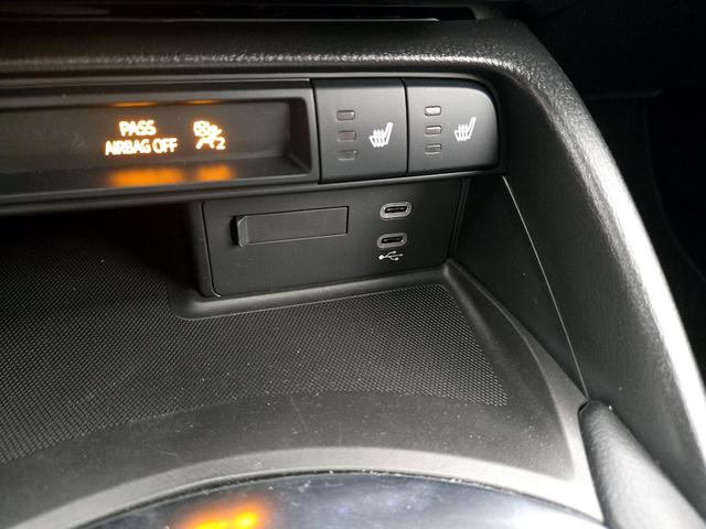 Photo of 2024 Tan Mazda MX-5 Miata