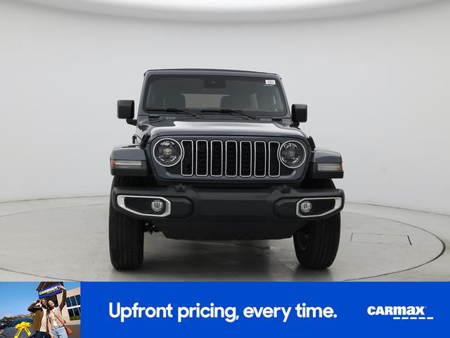 Photo of 2024 Gray Jeep Wrangler