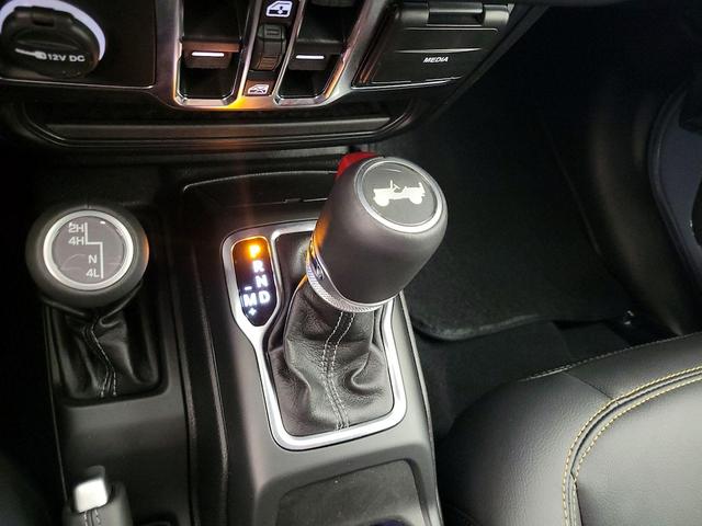 Photo of 2024 Gray Jeep Wrangler