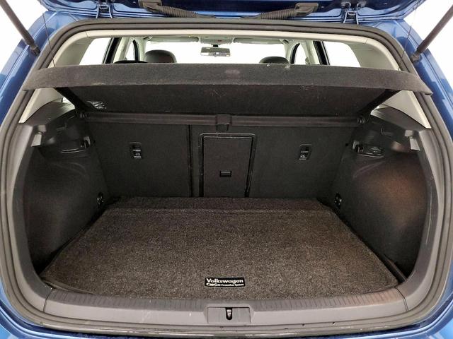 Photo of 2018 Blue Volkswagen Golf