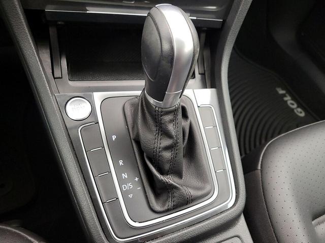 Photo of 2018 Blue Volkswagen Golf