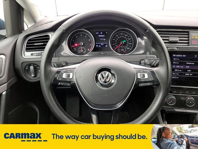 Photo of 2018 Blue Volkswagen Golf