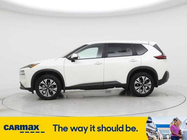 Photo of 2023 White Nissan Rogue
