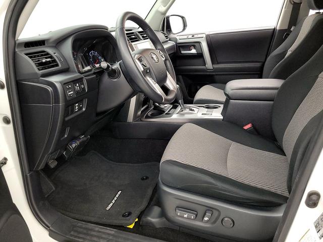 Photo of 2023 White Toyota 4Runner