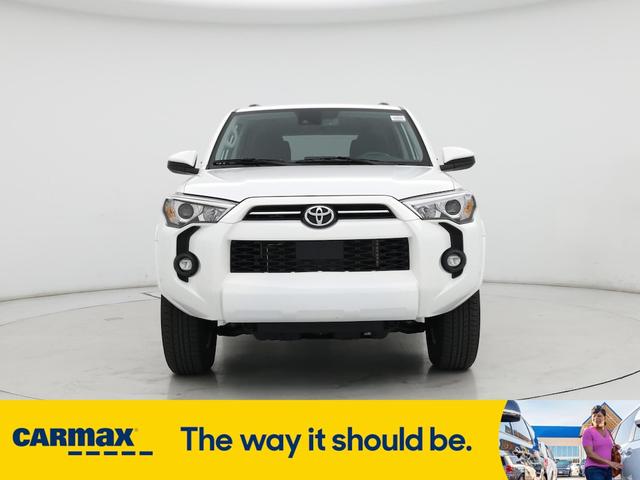 Photo of 2023 White Toyota 4Runner