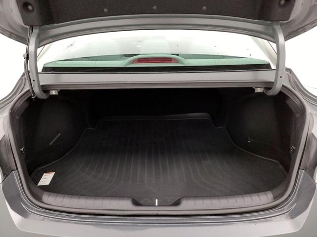 Photo of 2025 Gray Hyundai ELANTRA