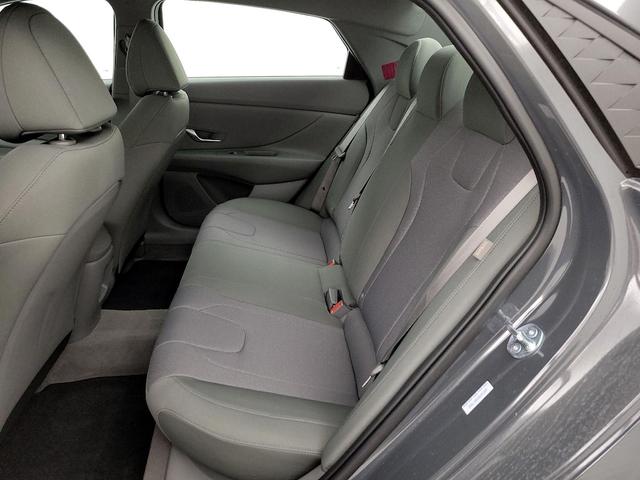 Photo of 2025 Gray Hyundai ELANTRA