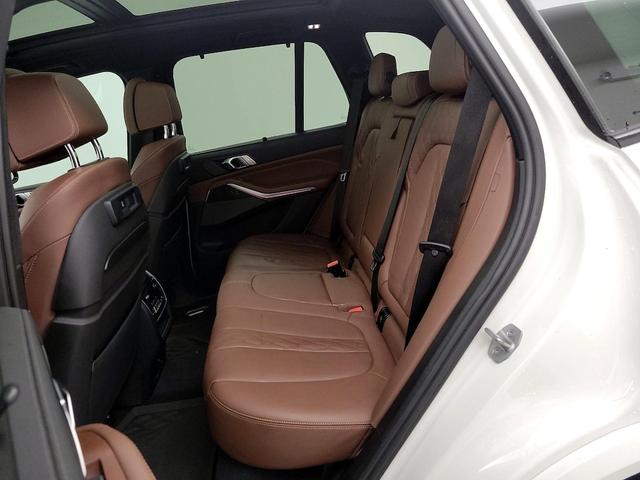 Photo of 2023 White BMW X5