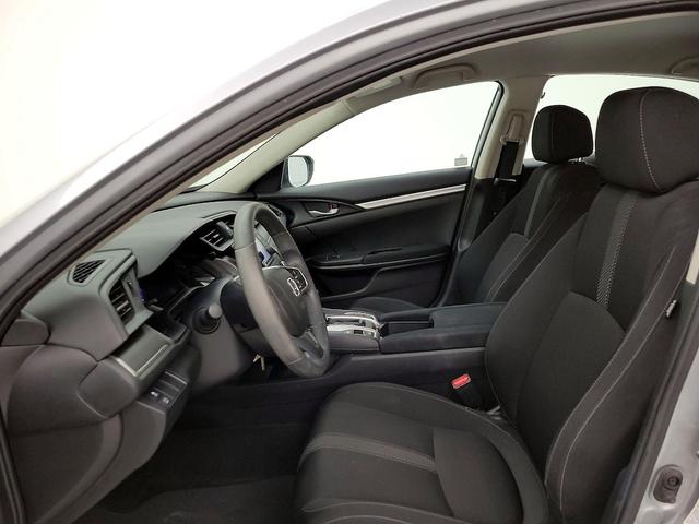 Photo of 2018 Silver Honda Civic