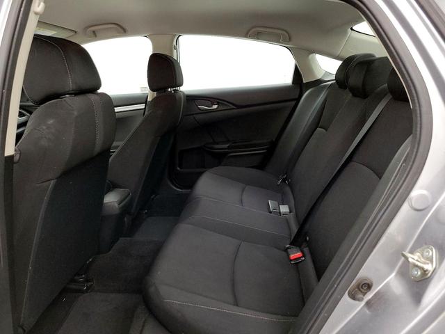 Photo of 2018 Silver Honda Civic