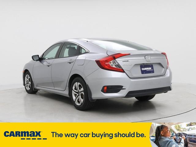 Photo of 2018 Silver Honda Civic
